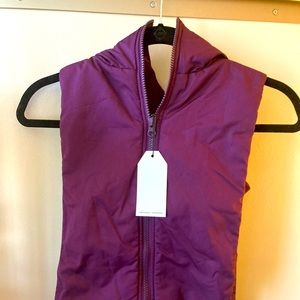 Universal Standard Yoke Hood size S (14-16)